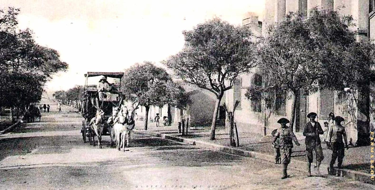 2385- Ain-El-Turck - Rue Principale2.jpg